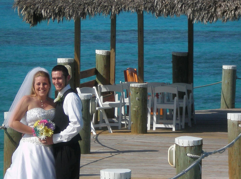 Click image for larger version

Name:	wedding3.jpg
Views:	1
Size:	97.4 KB
ID:	2611